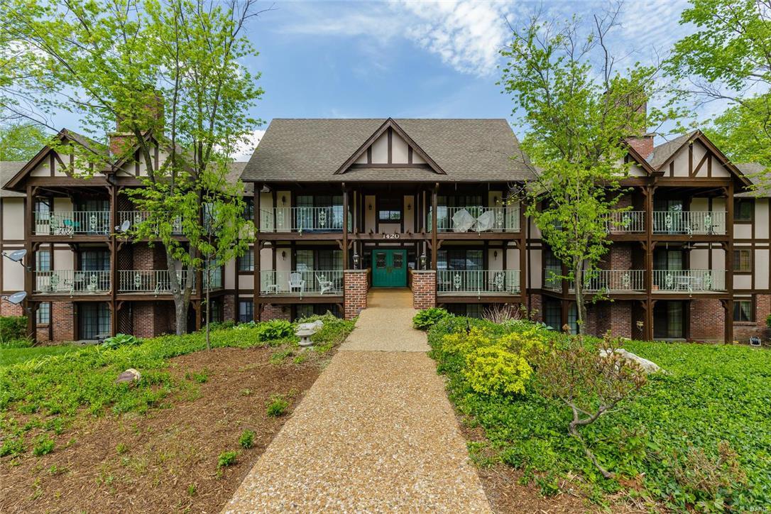 Heritage Garden Condos - Residential