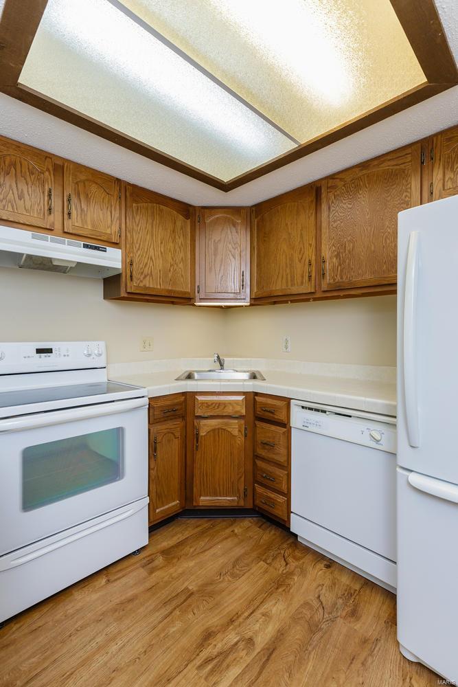 Heritage Garden Condos - Residential