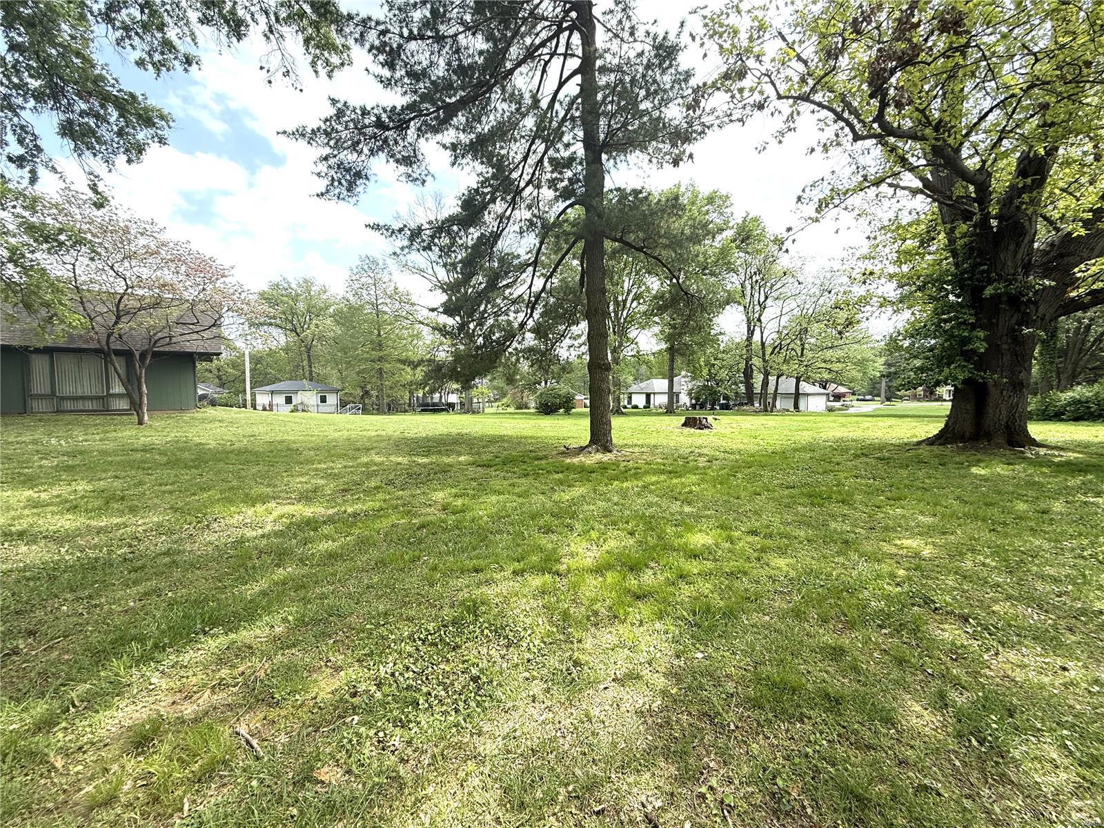 16 Clayton Hills Lane