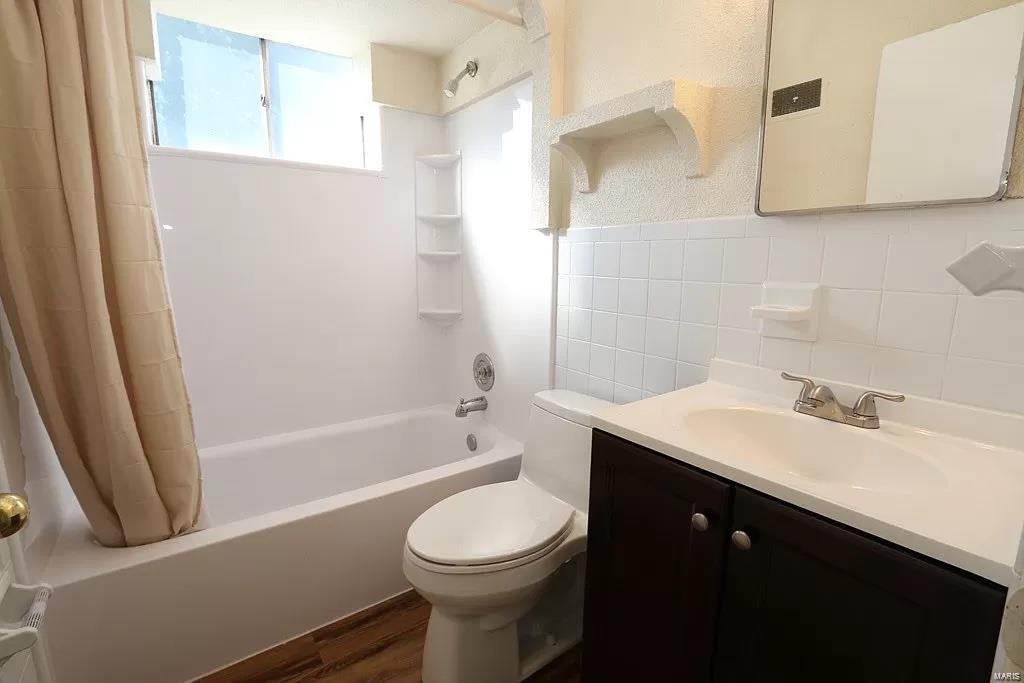 Elm Grove Lane 1 - Residential Income