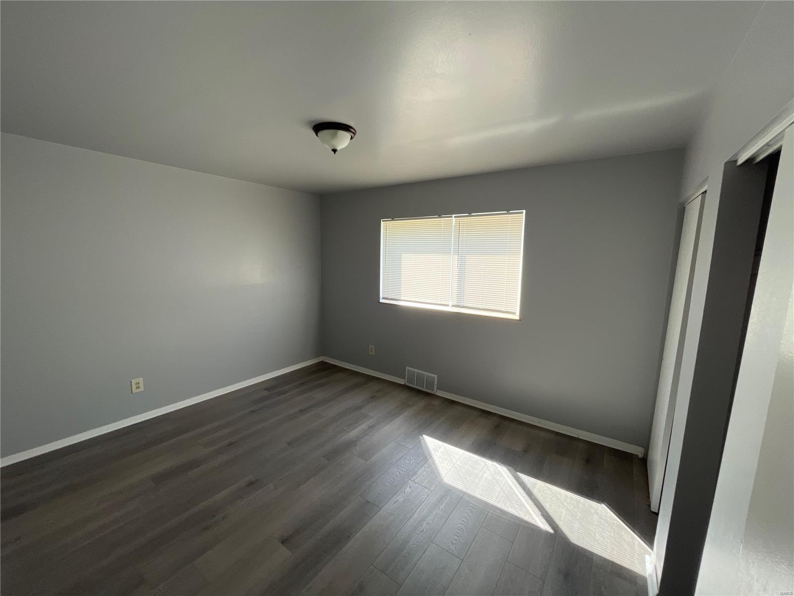 Elm Grove Lane 1 - Residential Income