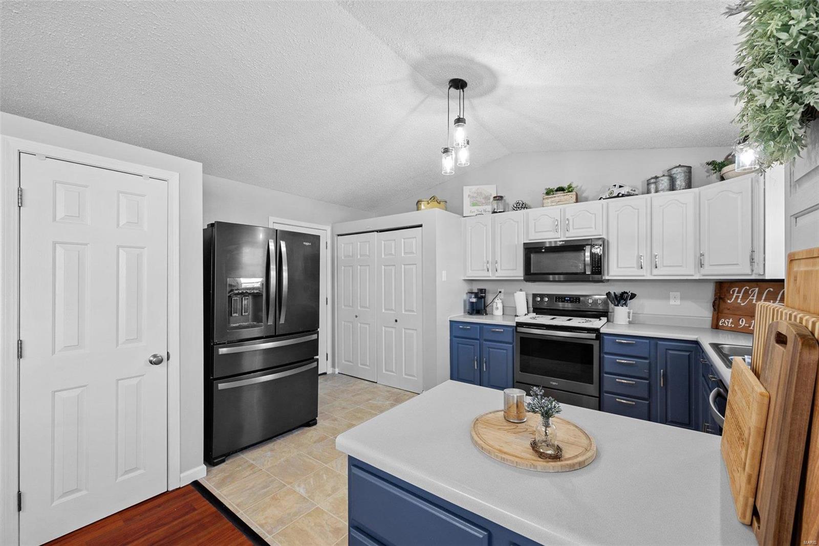 Strawberry Hill Estate - Residential