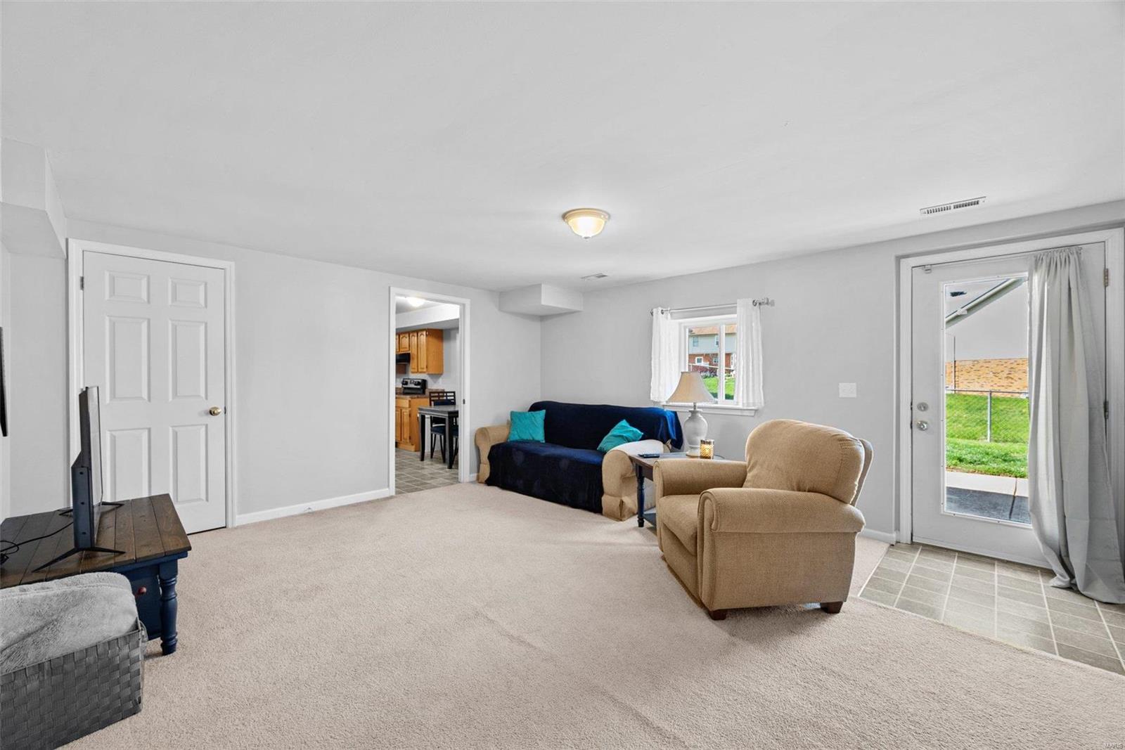 Strawberry Hill Estate - Residential