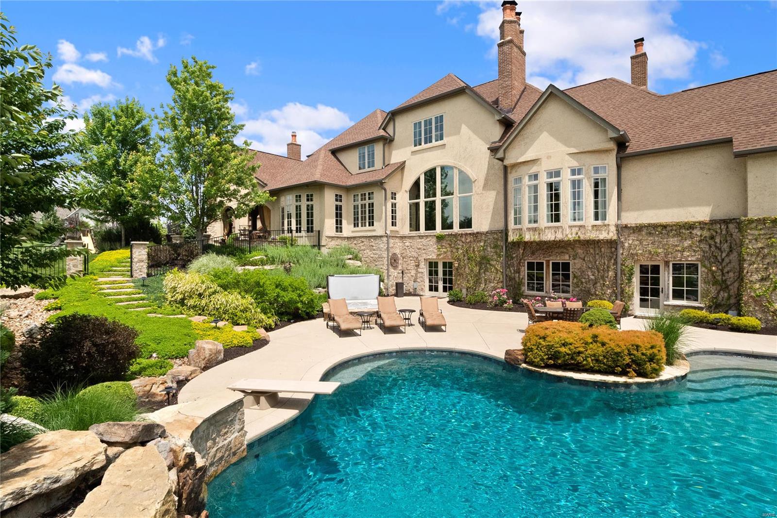 Wardenburg Farms - Residential