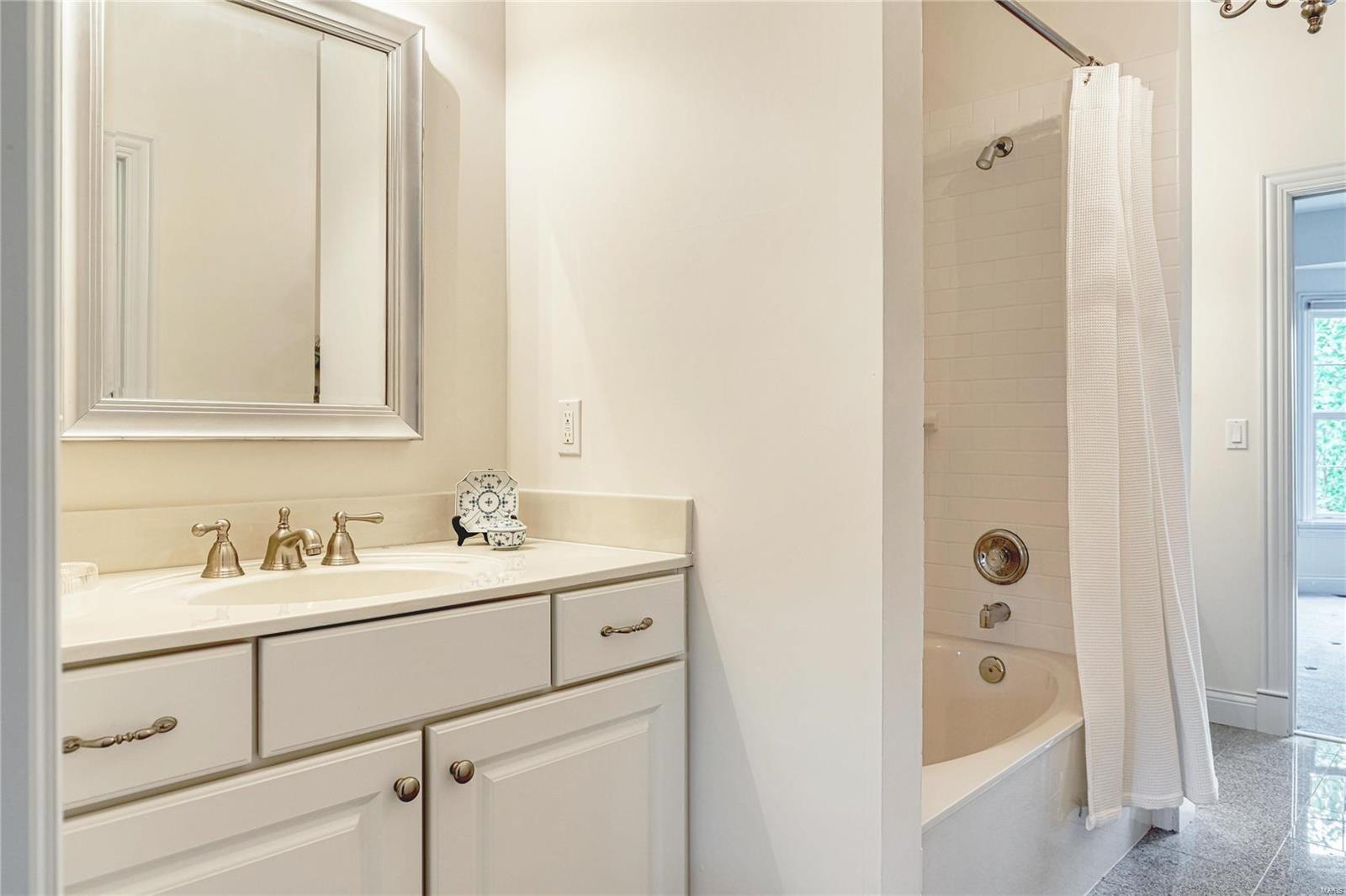 Highland Pointe - Residential