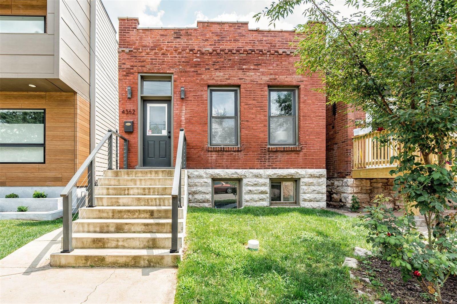 Laclede Race Course Sub - Residential