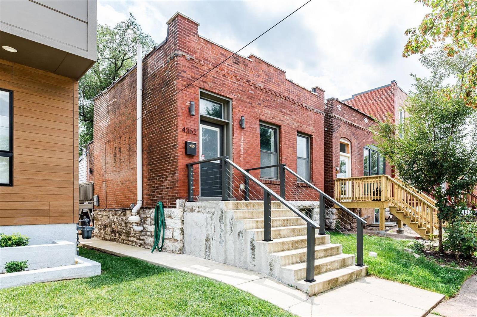 Laclede Race Course Sub - Residential