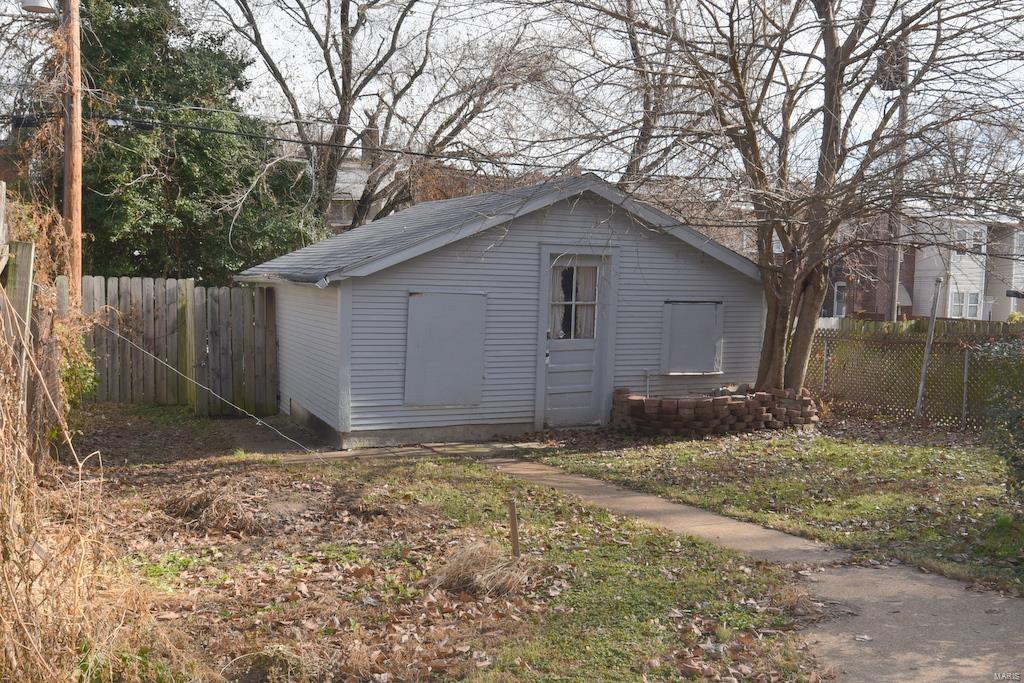 Ameiss - Residential Income