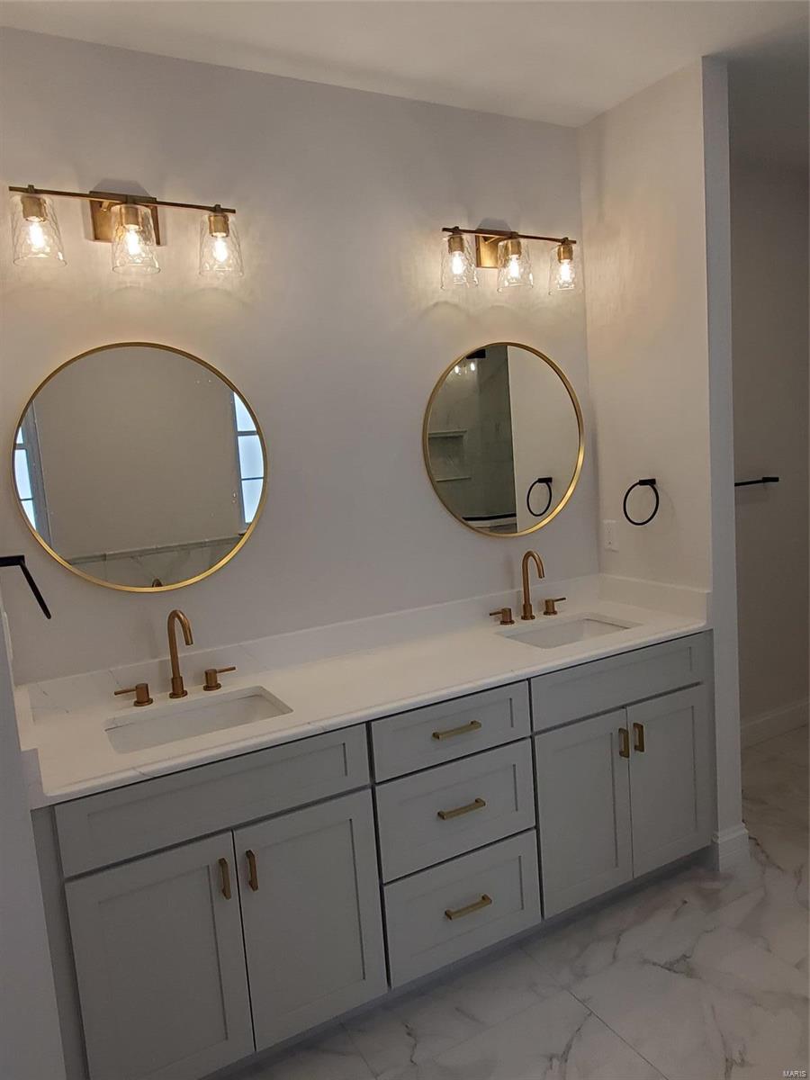 Tower Hill - Residential