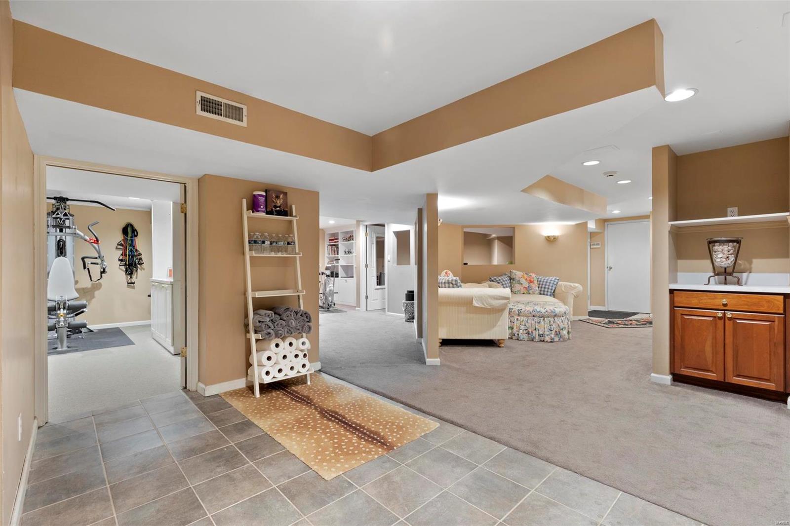 Ladue Acres - Residential