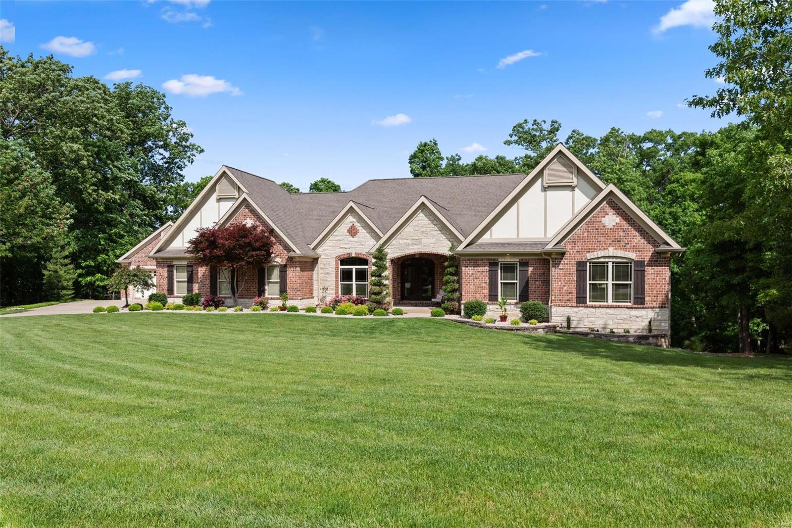 Crown Pointe Farms - Residential