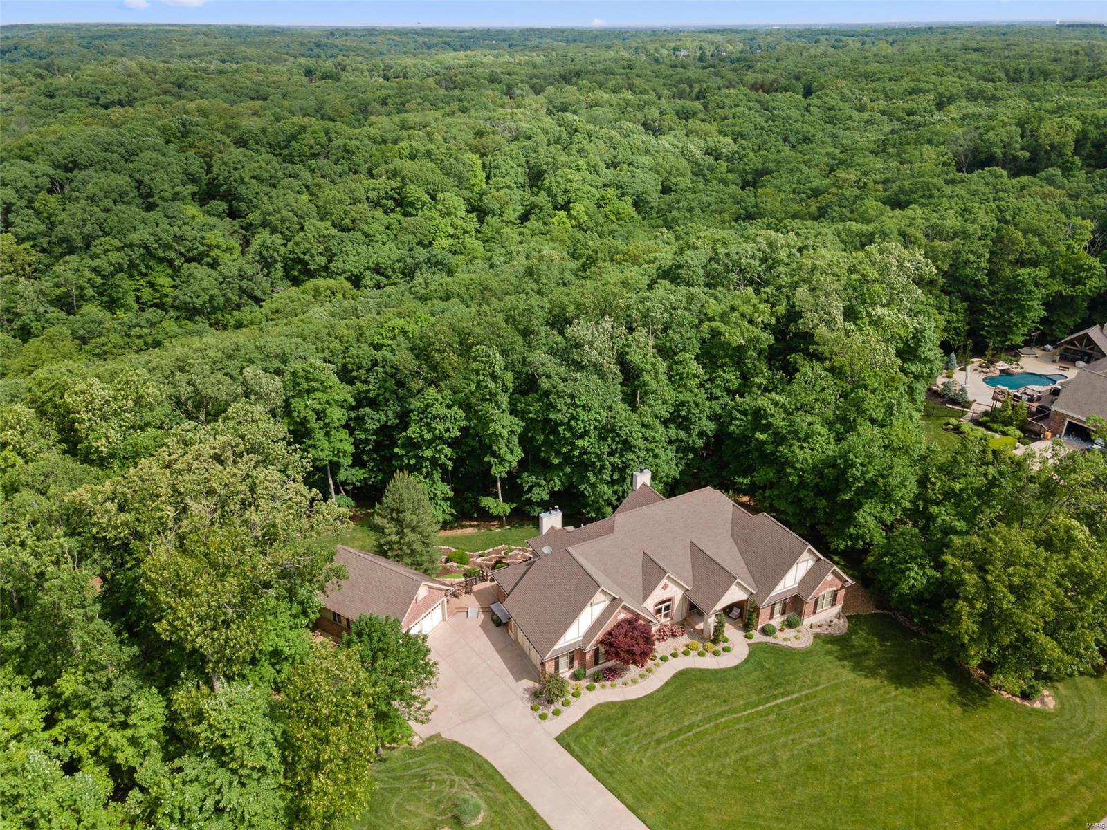 Crown Pointe Farms - Residential