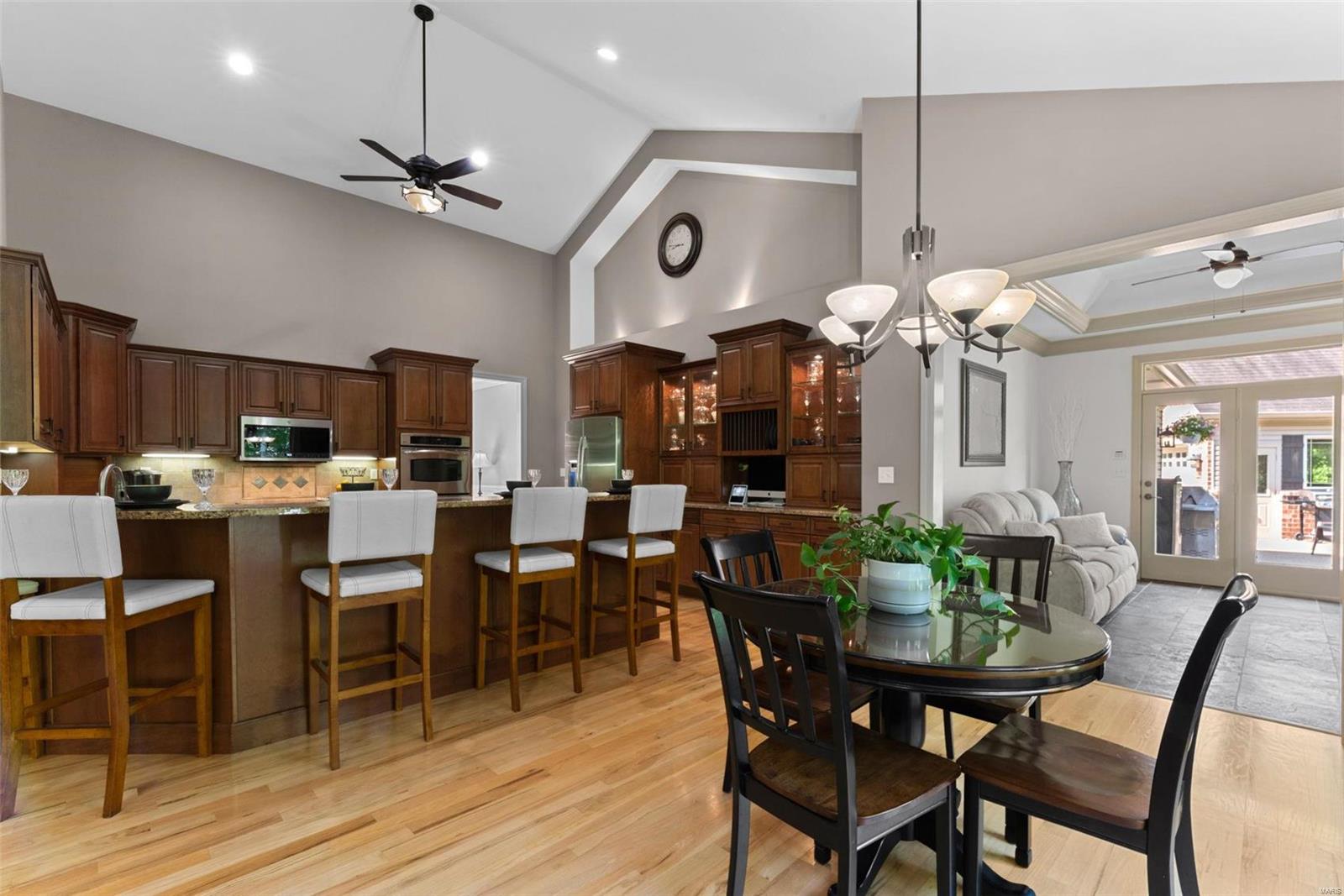 Crown Pointe Farms - Residential