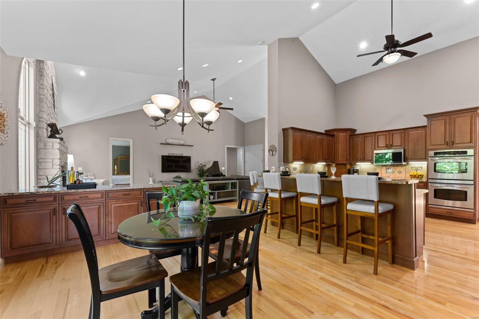 Crown Pointe Farms - Residential