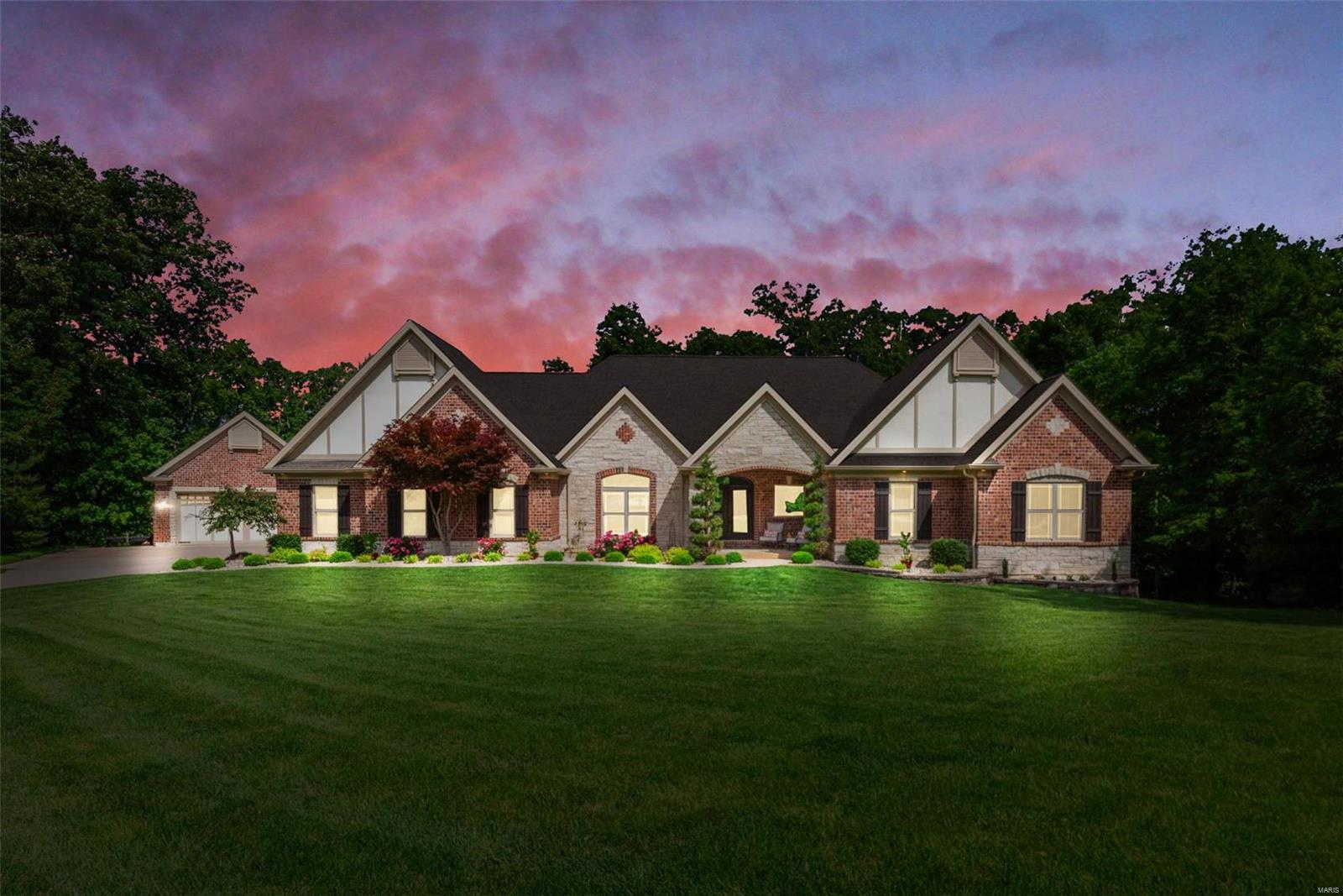 Crown Pointe Farms - Residential