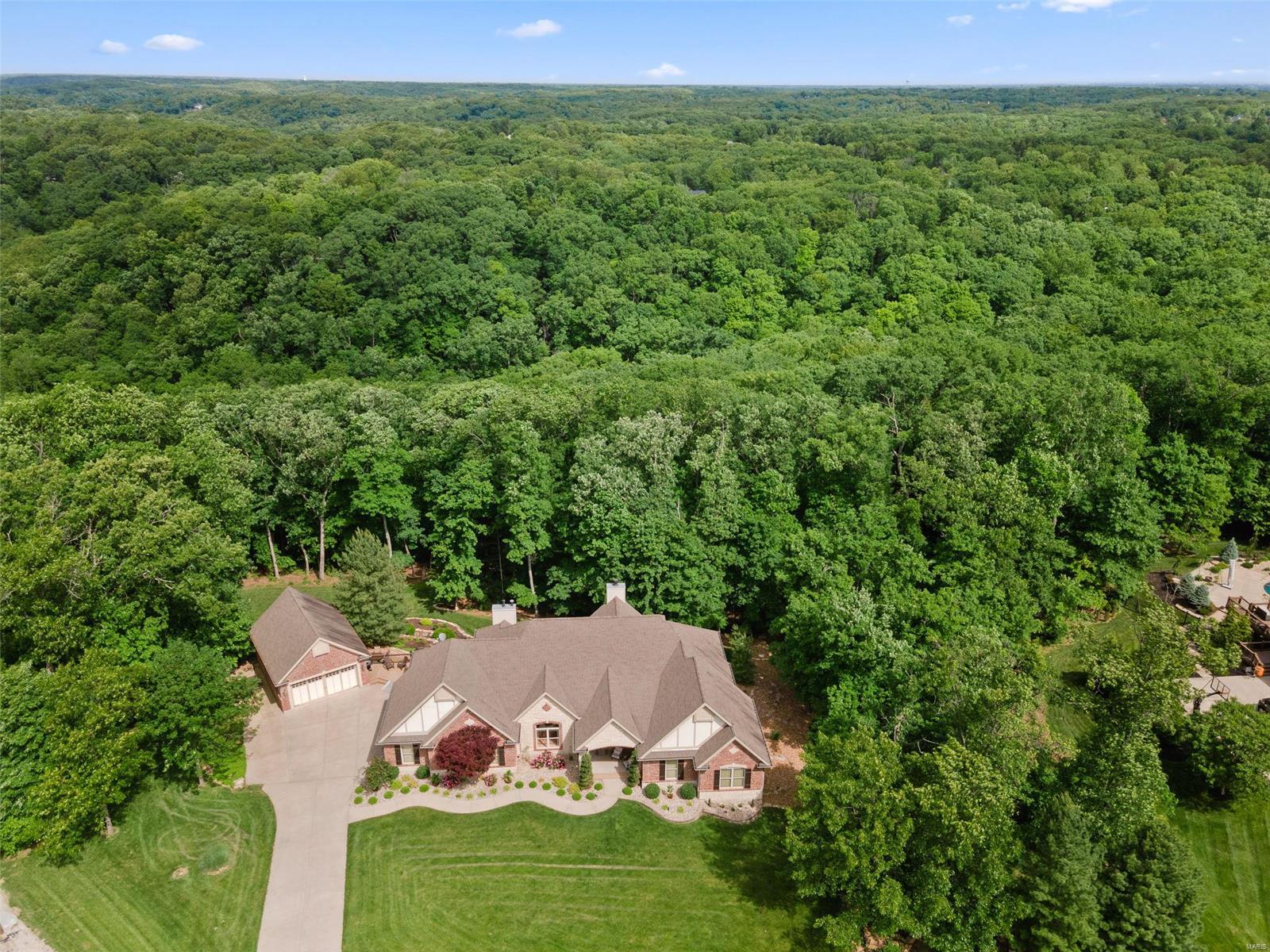 Crown Pointe Farms - Residential