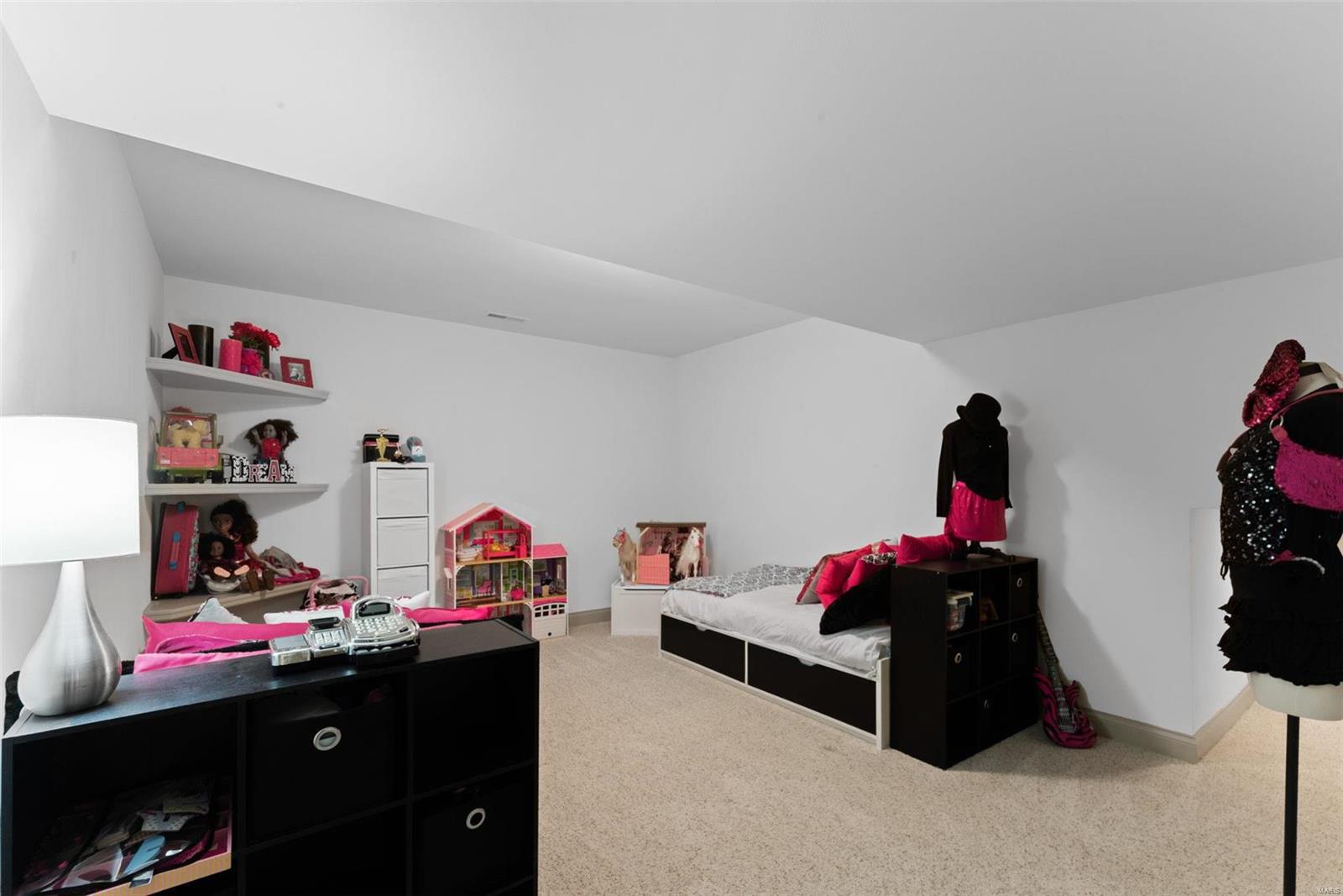 Crown Pointe Farms - Residential