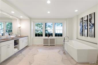 Bluffs Of St Albans - Residential