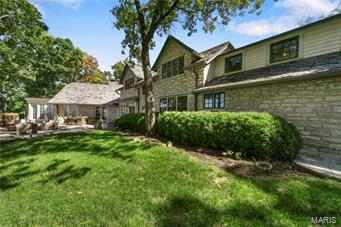 Bluffs Of St Albans - Residential