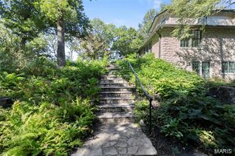 Bluffs Of St Albans - Residential