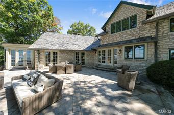 Bluffs Of St Albans - Residential