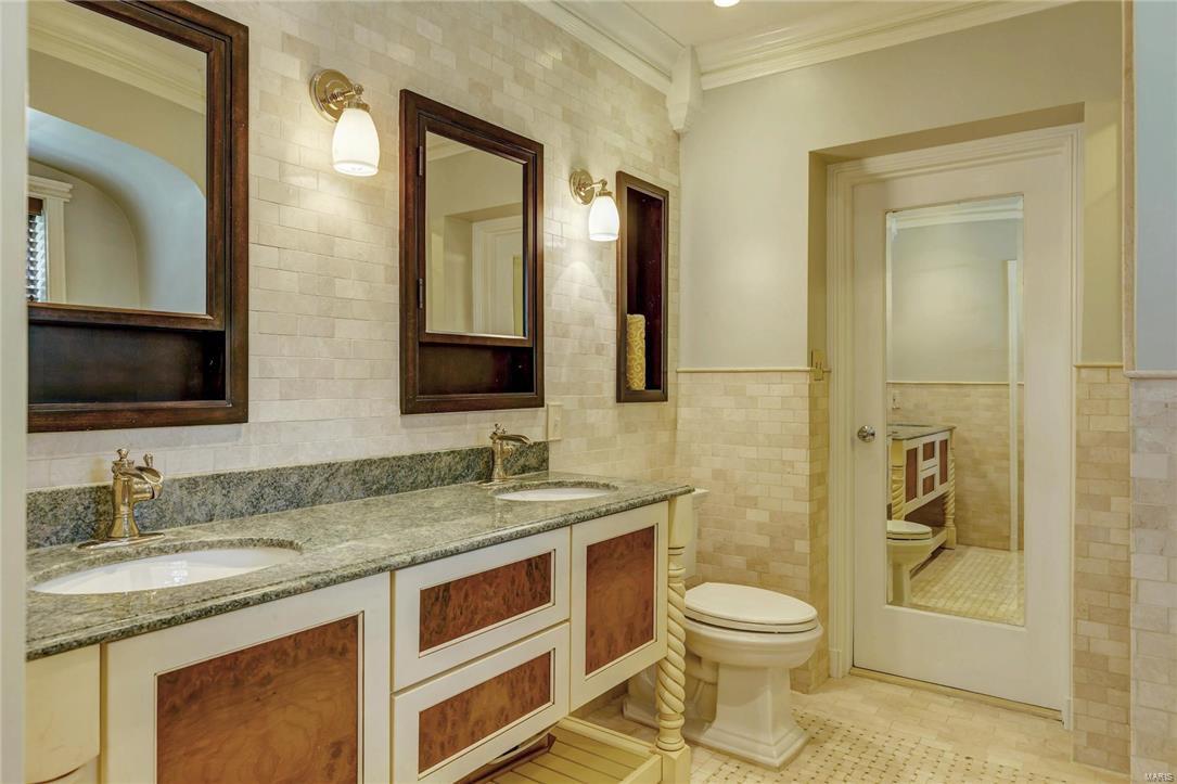 Lake Forest - Residential