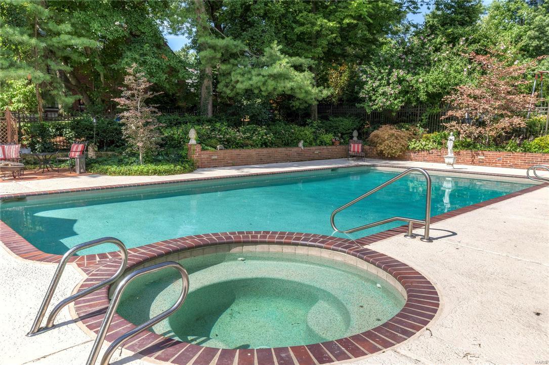 Lake Forest - Residential