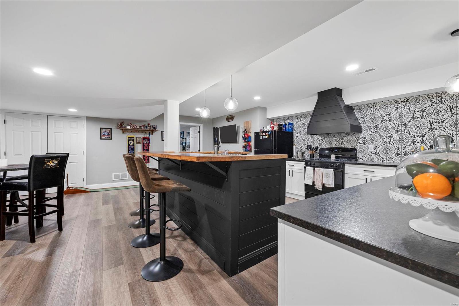 Fairview Manor - Residential