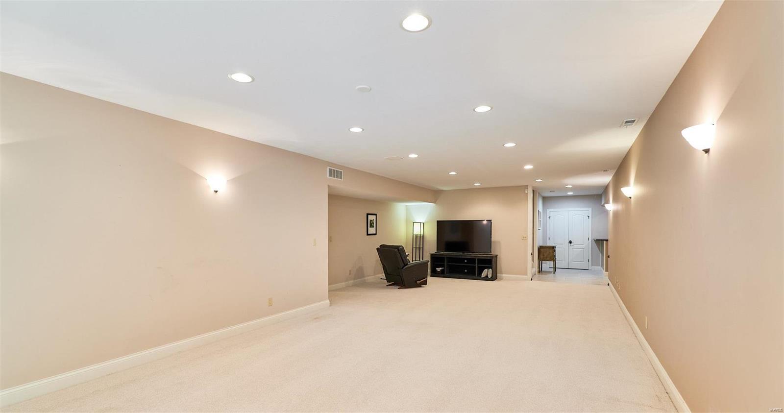 Crescent Meadows - Residential