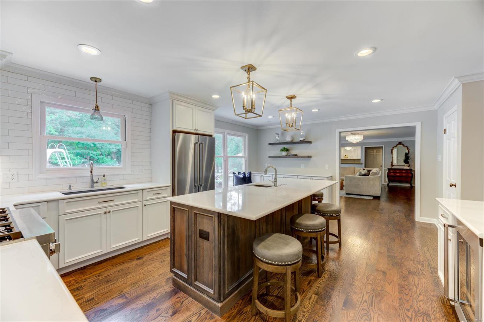 Ladue Downs - Residential