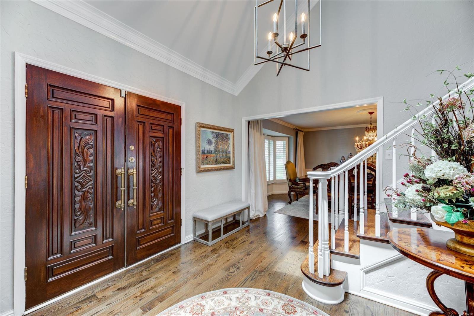 Ladue Downs - Residential