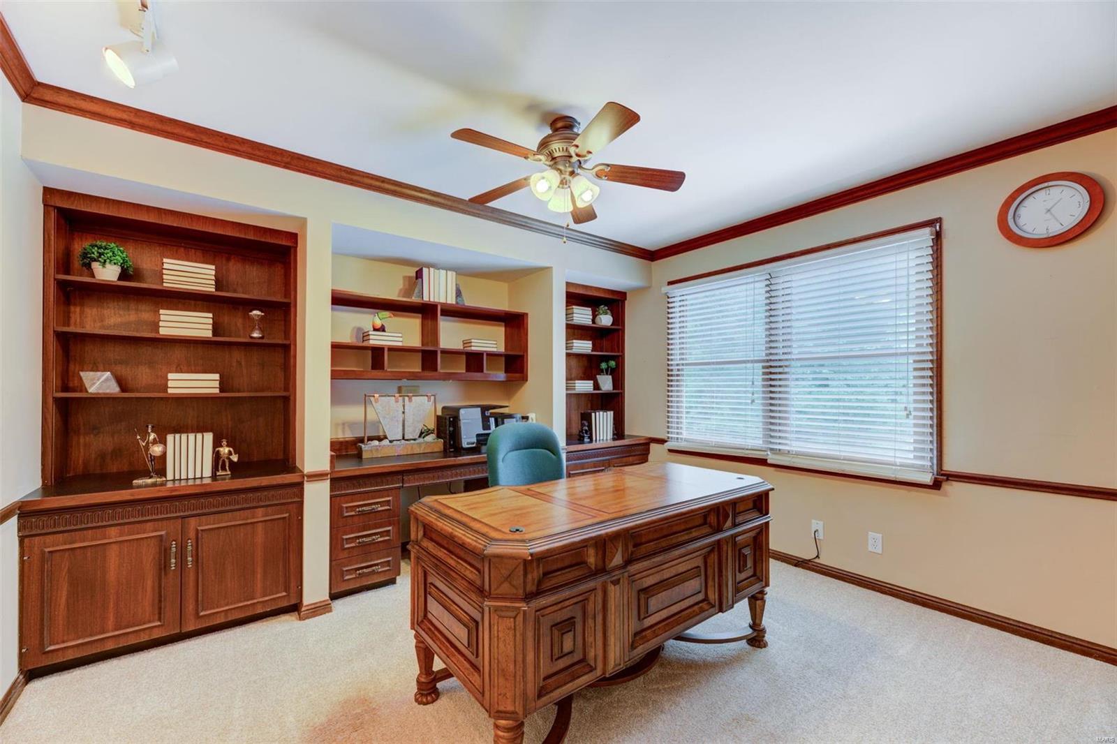 Ladue Downs - Residential