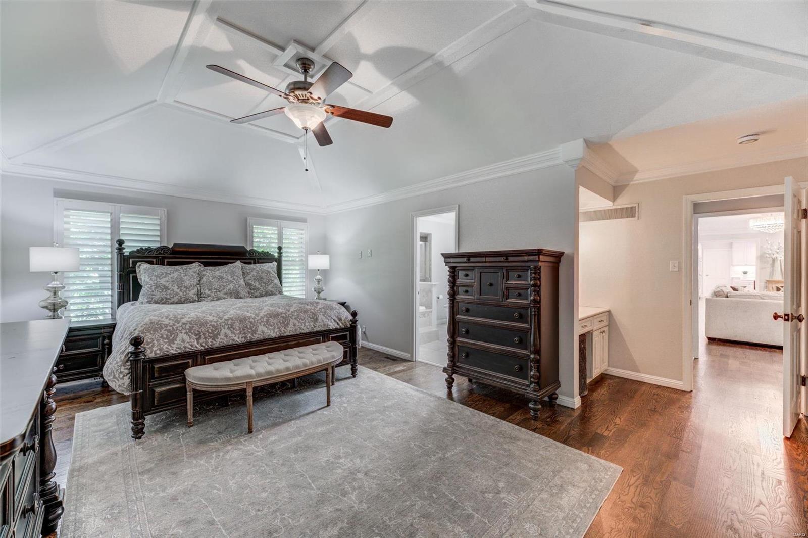 Ladue Downs - Residential