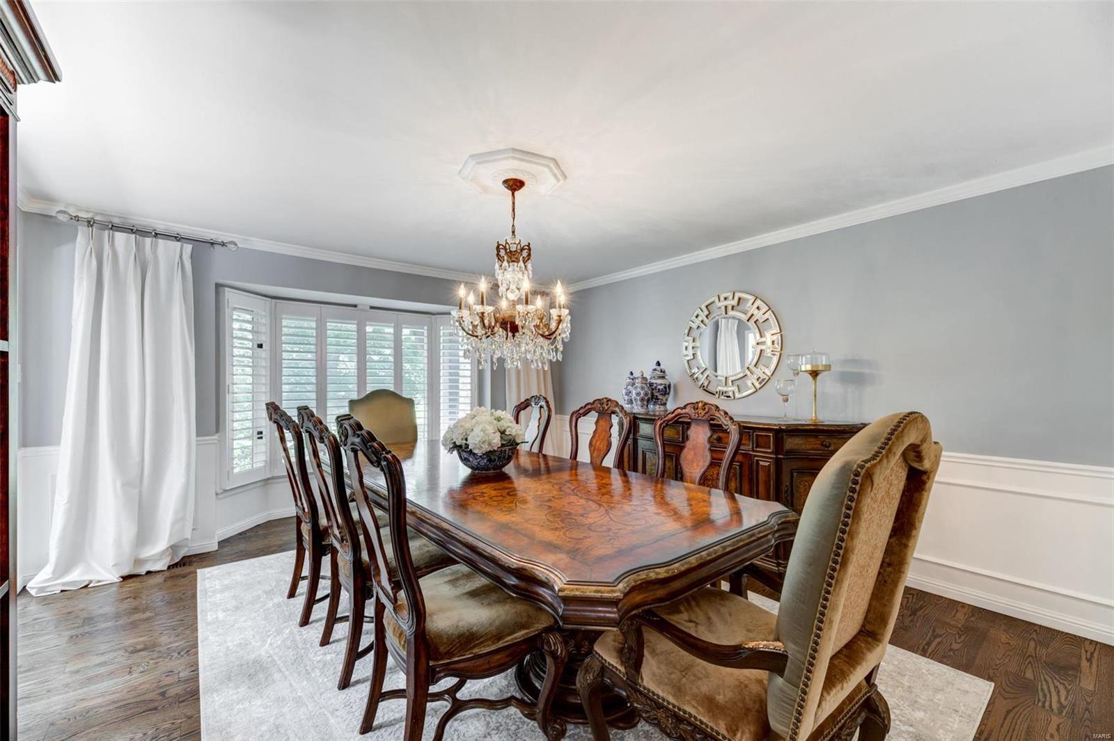 Ladue Downs - Residential