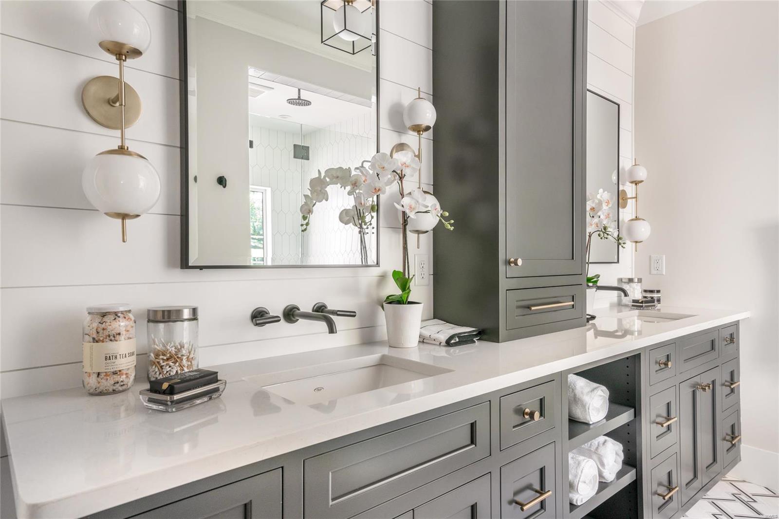 Warwick Place - Residential