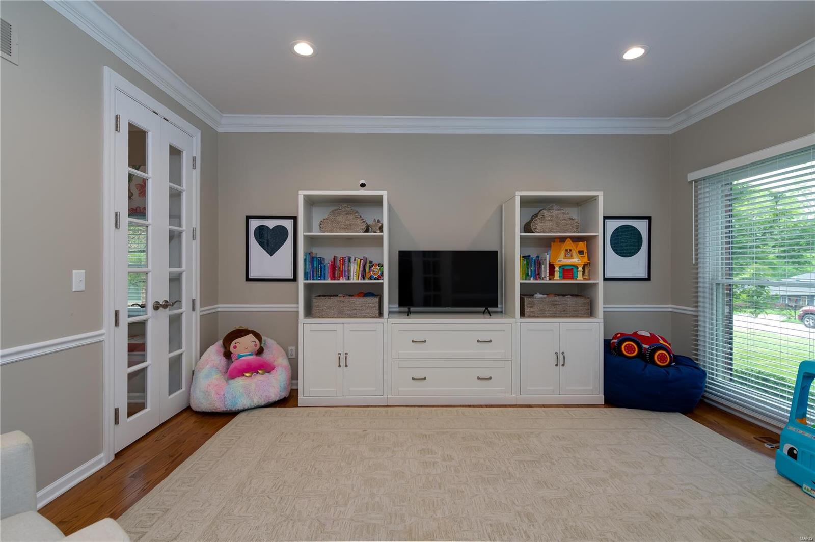 Chaminade Park - Residential