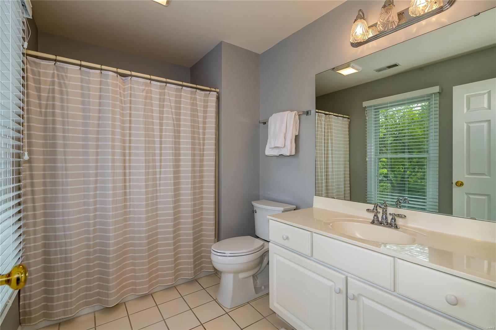 Chaminade Park - Residential