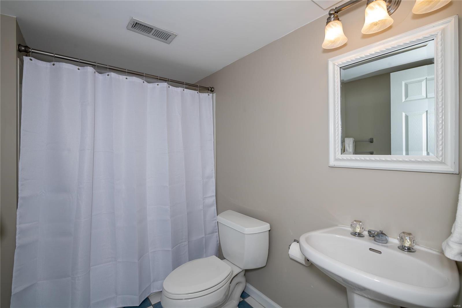 Chaminade Park - Residential