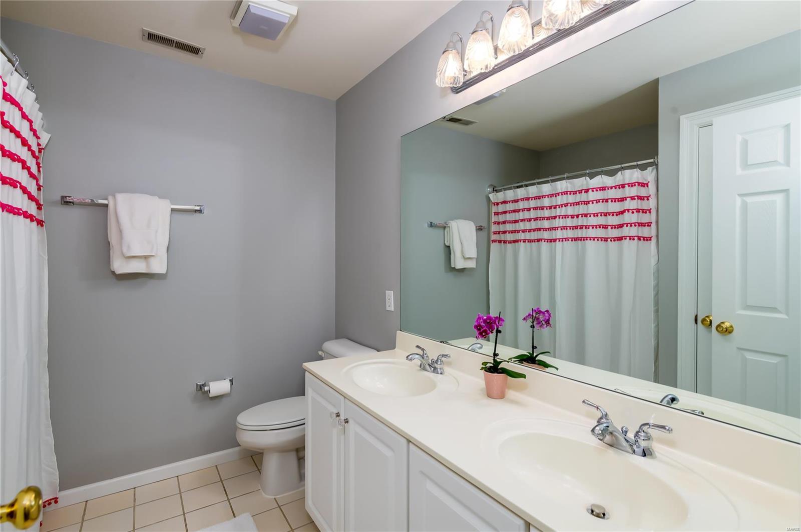 Chaminade Park - Residential