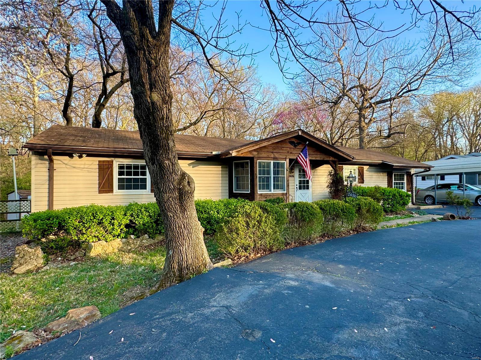 2436 Hillsboro Valley Park Road