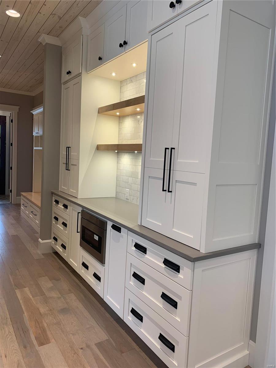 Springdale Manor - Residential