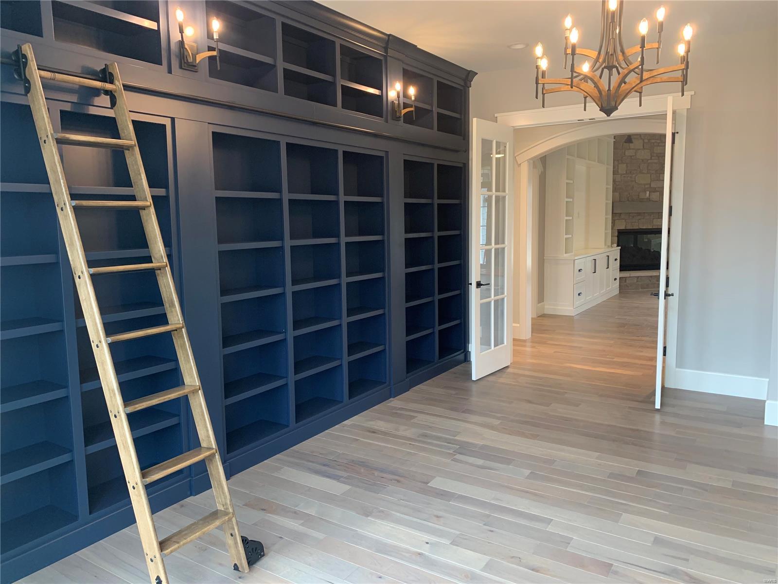 Springdale Manor - Residential