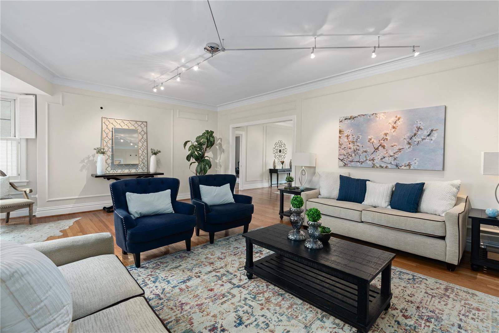 625 S Skinker Boulevard 701