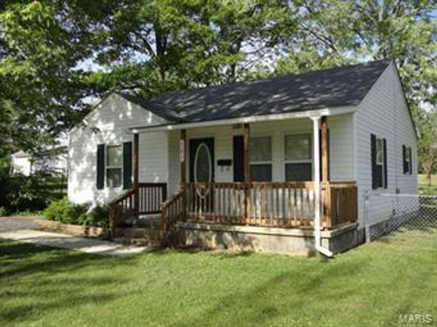 PRICE REDUCED!!! Updated 2 Bedroom, 1 bath home on a corner lot in Salem, MO! This move in ready home was completely updated in 2012, and is waiting for YOU to be its new owner. Updates in 2017 include new flooring throughout, dishwasher, blinds, and freshly painted walls.  Updates in 2012 include electrical, windows, water heater, and central electric heat and air. Eat-in kitchen with dishwasher, stove, and refrigerator. Main level utility room with the washer and dryer included in the sale. Large level lot, with a partially chain linked backyard area.  Excellent location close to downtown, schools, and shopping. MOTIVATED SELLER!!