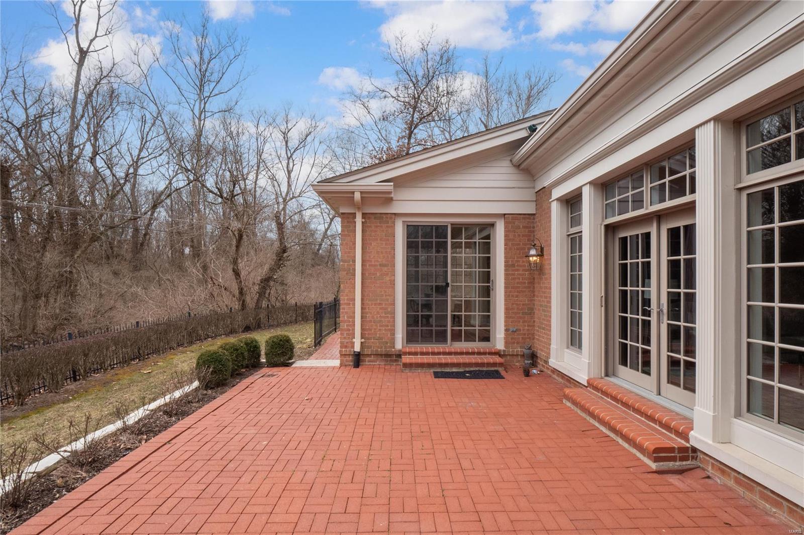 glen creek - Residential