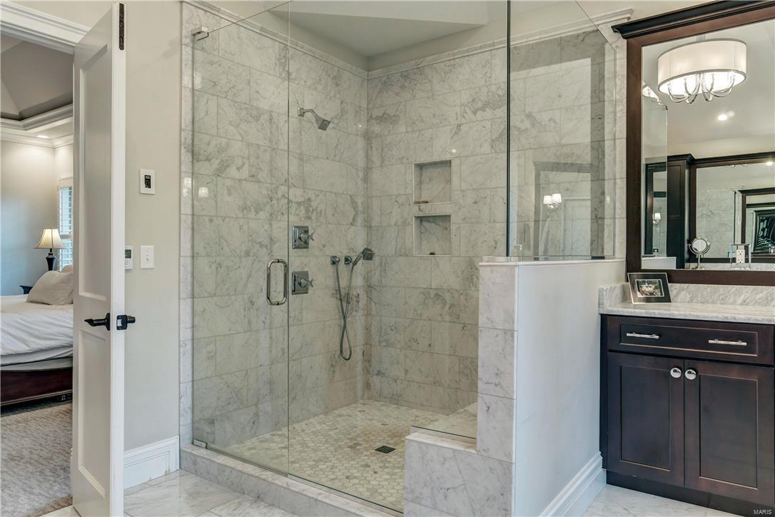 Town & Country Manor - Residential