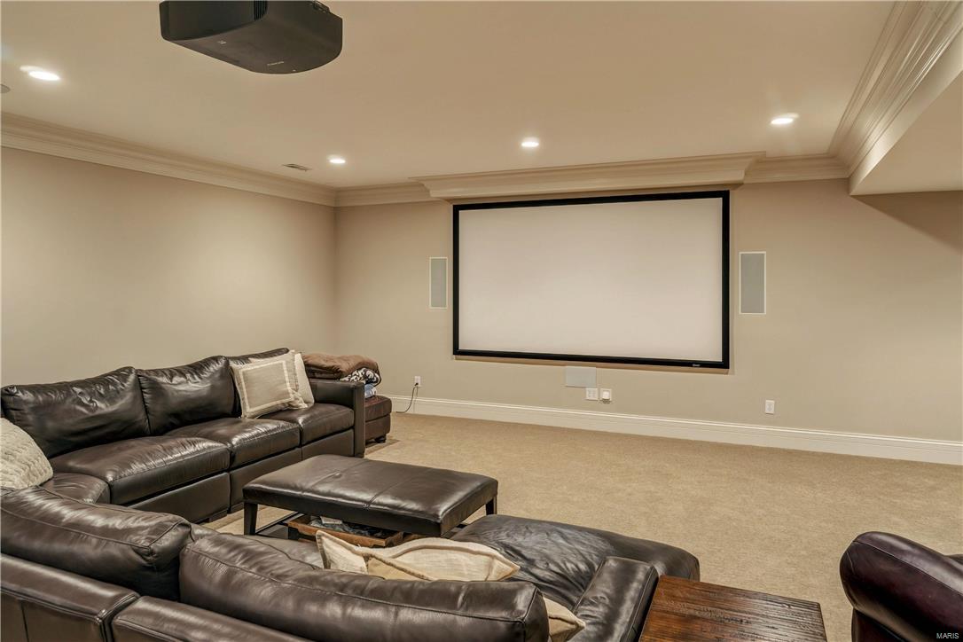 Town & Country Manor - Residential