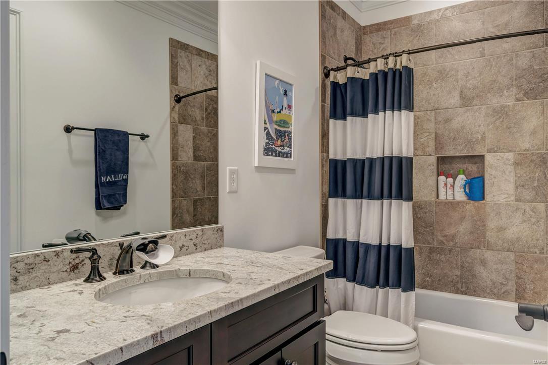 Town & Country Manor - Residential