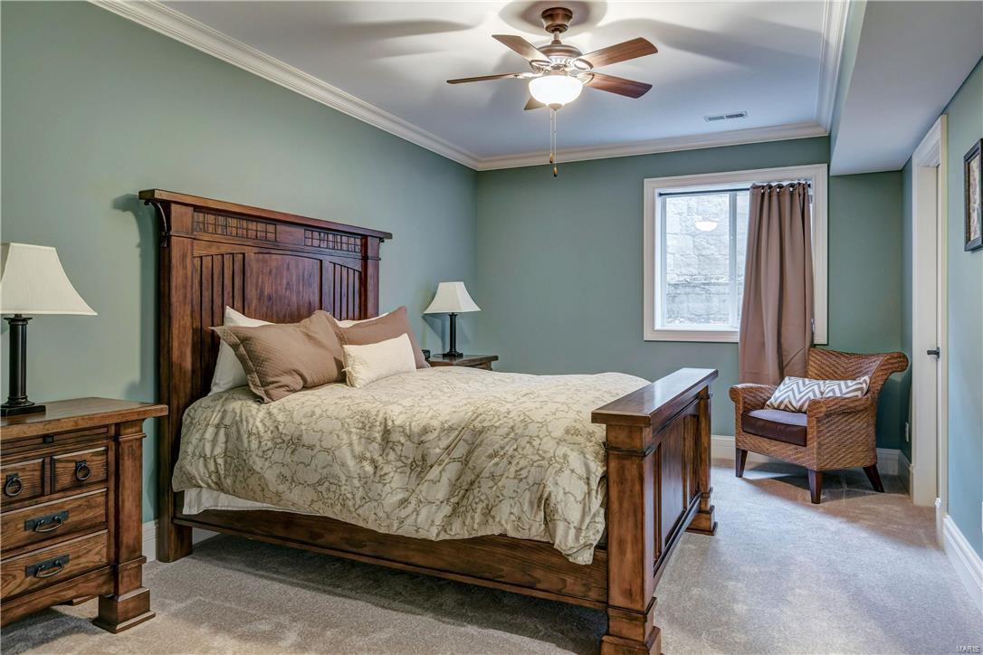 Town & Country Manor - Residential