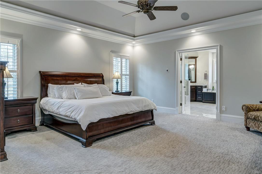 Town & Country Manor - Residential